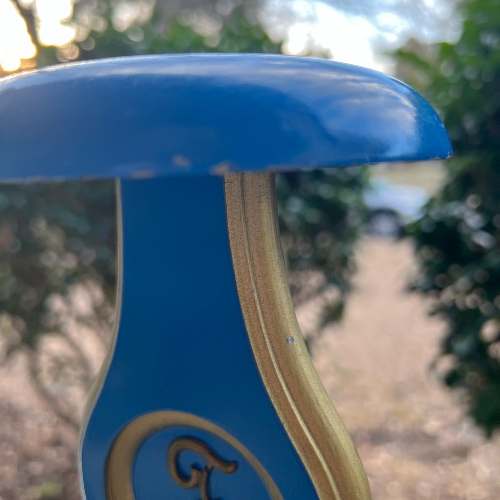 Set of 2 Vintage Hat Stands with “F” Mark - Picture 8 of 10